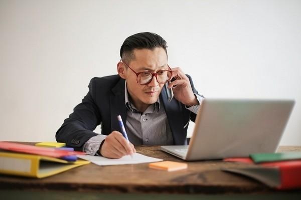 網(wǎng)貸逾期協(xié)商的時(shí)候要注意什么呢，多久會(huì)被起訴