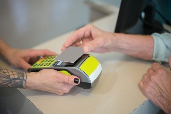 招商銀行信用卡逾期利息協(xié)商減免要什么材料，影響信用嗎