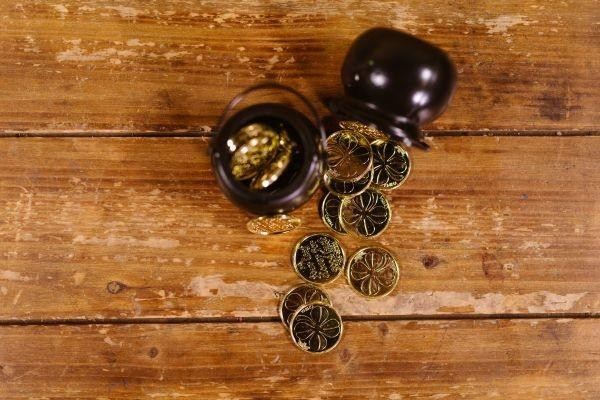 花唄逾期半年了每個(gè)月還500進(jìn)去可以嗎，被起訴會(huì)坐牢嗎