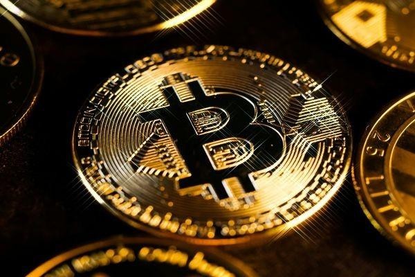 分期樂3萬兩年沒還了會坐牢嗎，被起訴會怎么樣