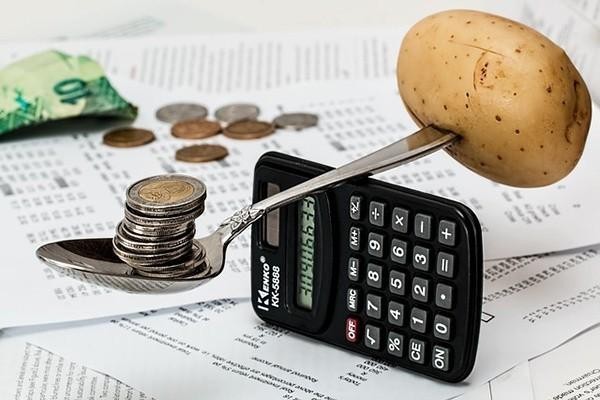 放心借欠了3000不想還了可以嗎，怎么協(xié)商分期還款