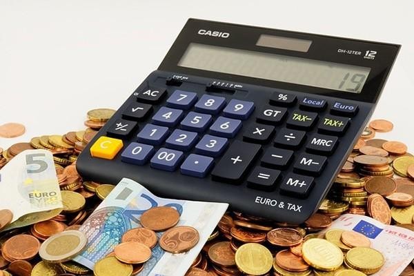 怎么跟借唄協(xié)商免除違約金呢，借唄欠款無(wú)力償還會(huì)被起訴坐牢嗎