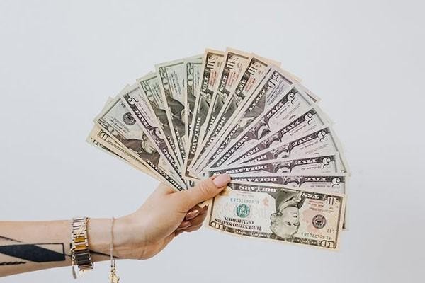 網(wǎng)貸逾期3年了過(guò)起訴時(shí)效了嗎，怎么協(xié)商只還本金