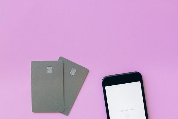 支付寶逾期兩年了可以協(xié)商分期嗎，有什么后果