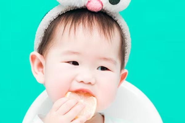 香港醫(yī)療保險(xiǎn)如何交費(fèi)的，有什么保障