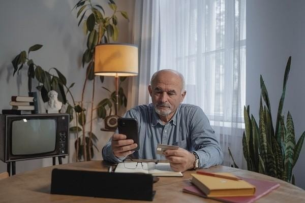 微粒貸逾期五天還清后還能借款嗎，5天還款后能不能正常使用