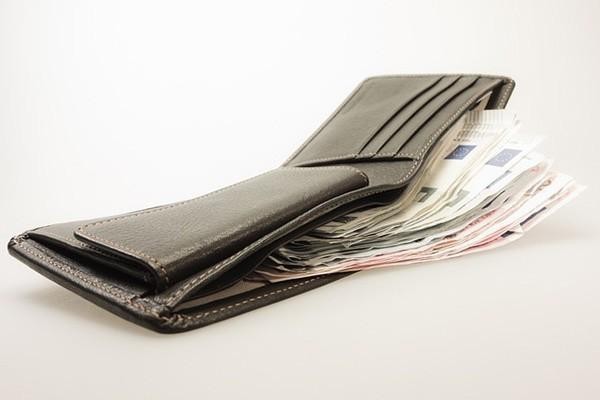 招商銀行信用卡如何減免，一次性還款后能再借嗎