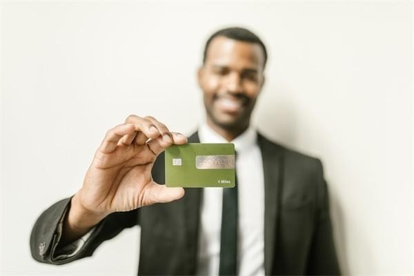 工商銀行信用卡失效逾期怎么辦，逾期協(xié)商減免政策有哪些