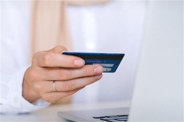 招商銀行信用卡上門催收怎么辦，逾期怎么協(xié)商償還