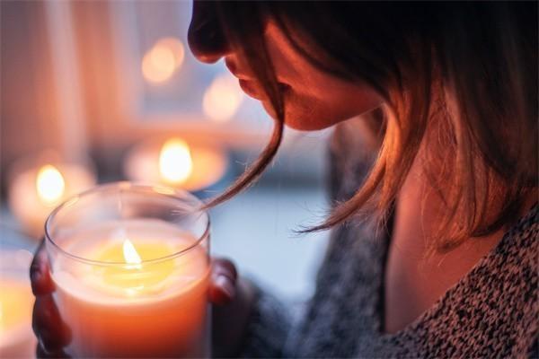 理財(cái)保險(xiǎn)退保多久到賬啊
