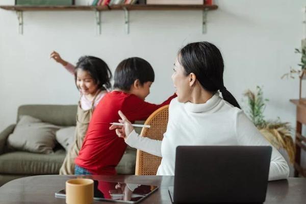 重疾險(xiǎn)退保費(fèi)怎么算的呢，退保的流程有哪些