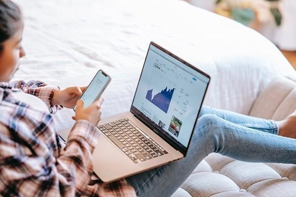 還信用卡逾期一天會(huì)收取利息嗎，影響信用卡額度嗎