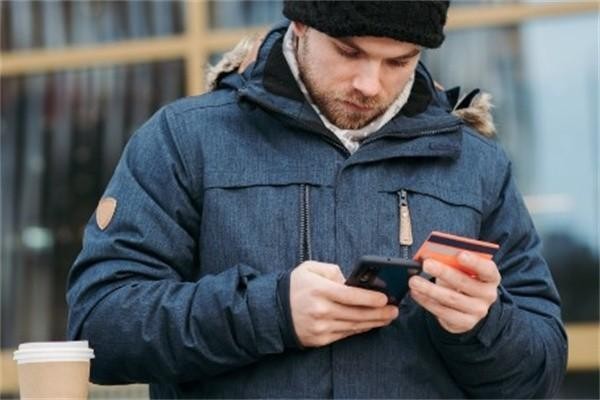 信用卡逾期了就不能使用了嗎？暫停使用怎么辦
