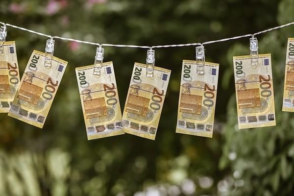 民生信用卡逾期可以協(xié)商還本金嗎，三天還能用嗎