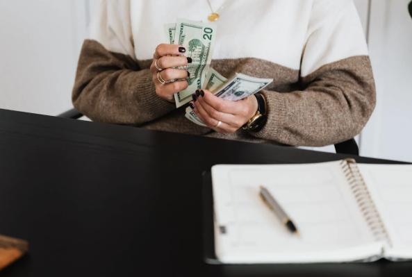 給老人買什么保險好
