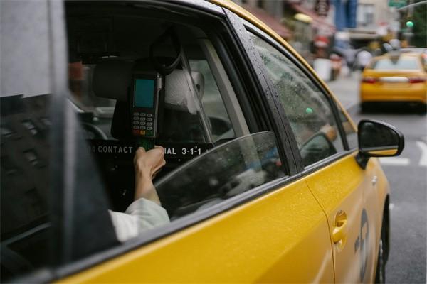 車輛保險(xiǎn)怎么買最便宜最劃算